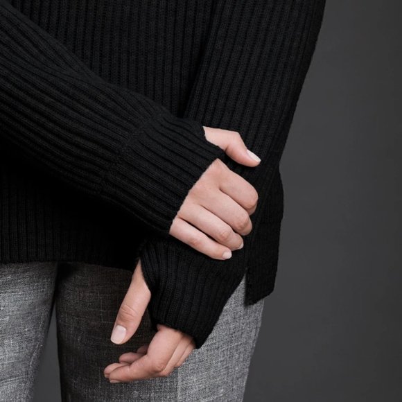 Canada Goose Mackenzie Sweater - Picture 4 of 11